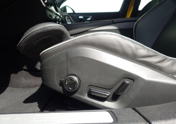 Volvo S60 cena 229900 przebieg: 38882, rok produkcji 2022 z Bielsk Podlaski małe 781
